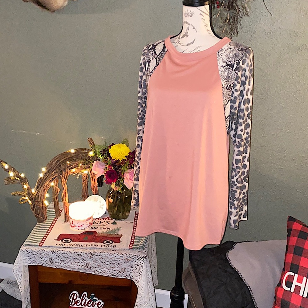 Funky and Fun Boutique Find sz Medium by Lovely J